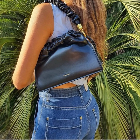 SINBONO 🖤 Black Vegan Leather Small Bag - Picture 9 of 12